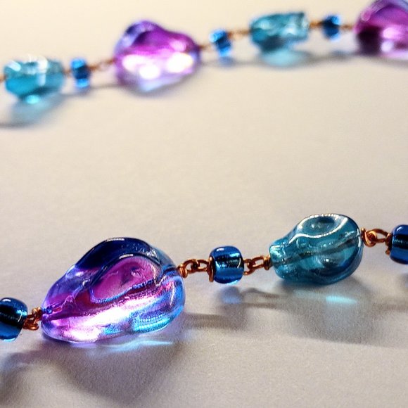 HANDMADE Easter Bunny & Skull Necklace - Plantasma Floria - Picture 2 of 5